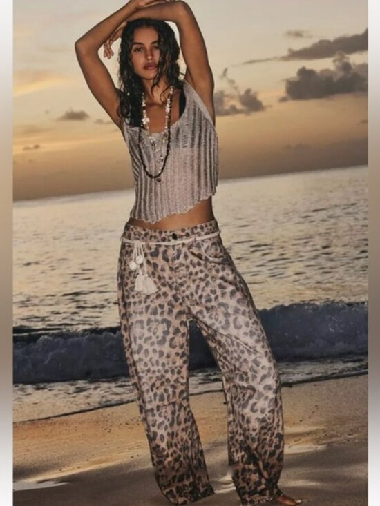 29 LONG We The Free People Good Luck Printed Barrel Jeans Cheetah Leopard Animal - Picture 7 of 13